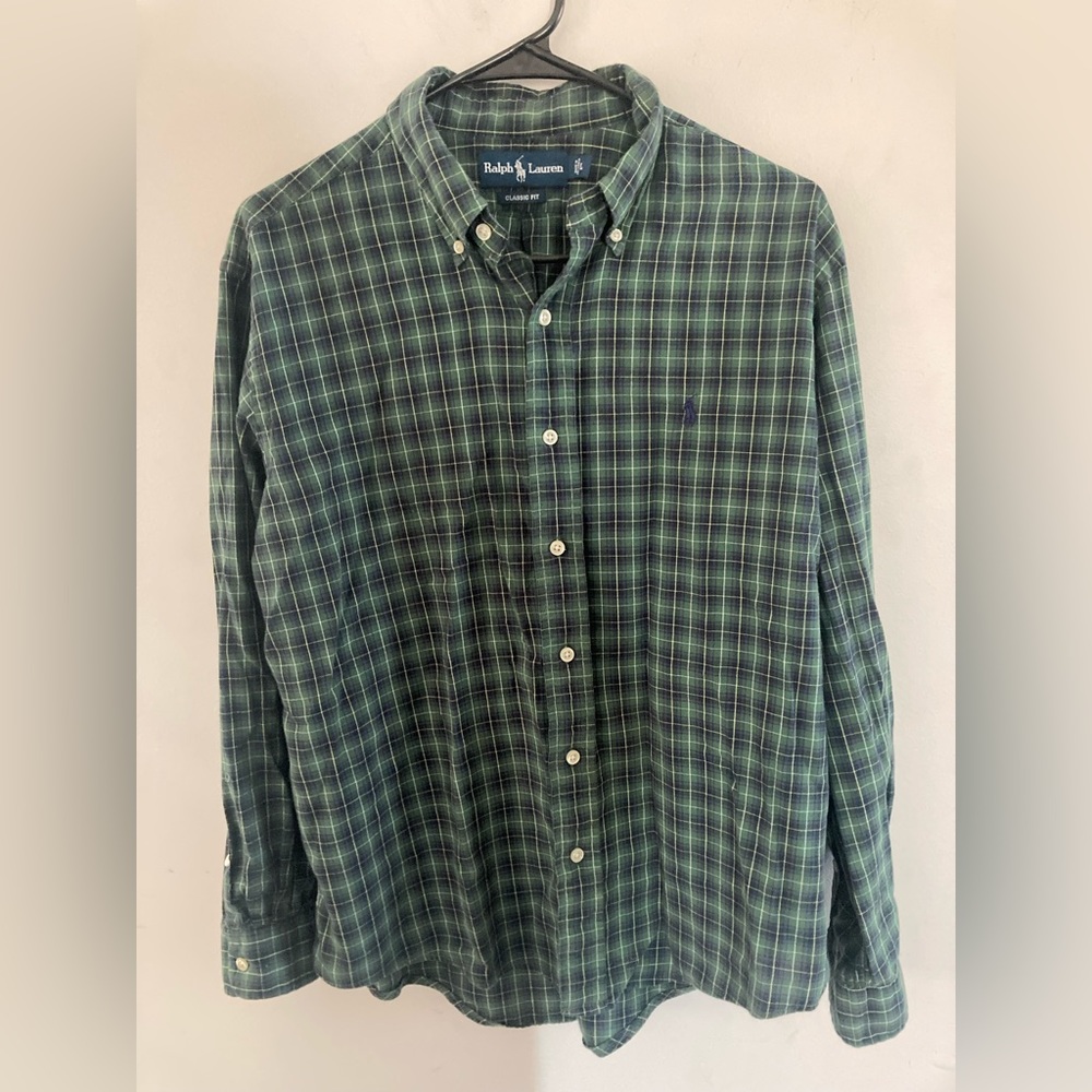 Ralph Lauren’s Men’s Classic Fit Long Sleeve Polo size Large
